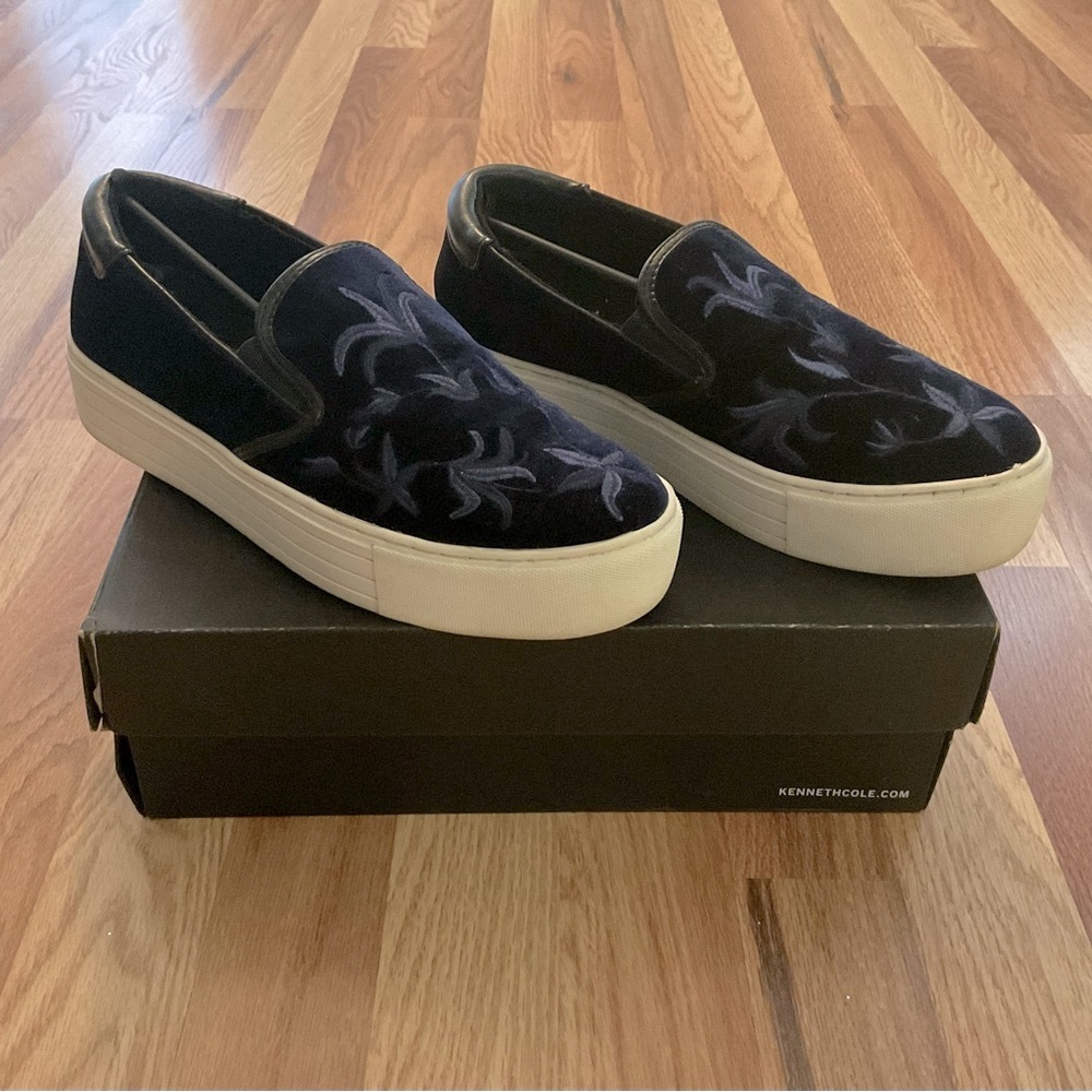 Kenneth Cole Women’s Navy Velvet Slip-Ons